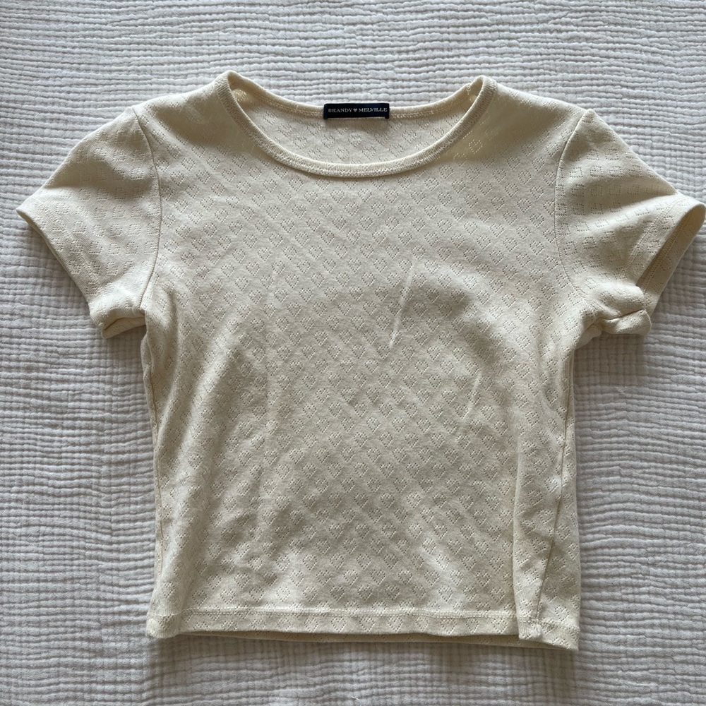 Brandy Melville heart design crochet top